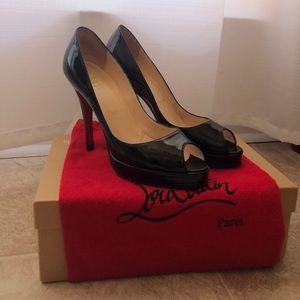 Christian Louboutin Yoyo Zeppa Patent Leather Pump